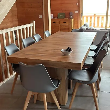 Les Super Geants Chalet